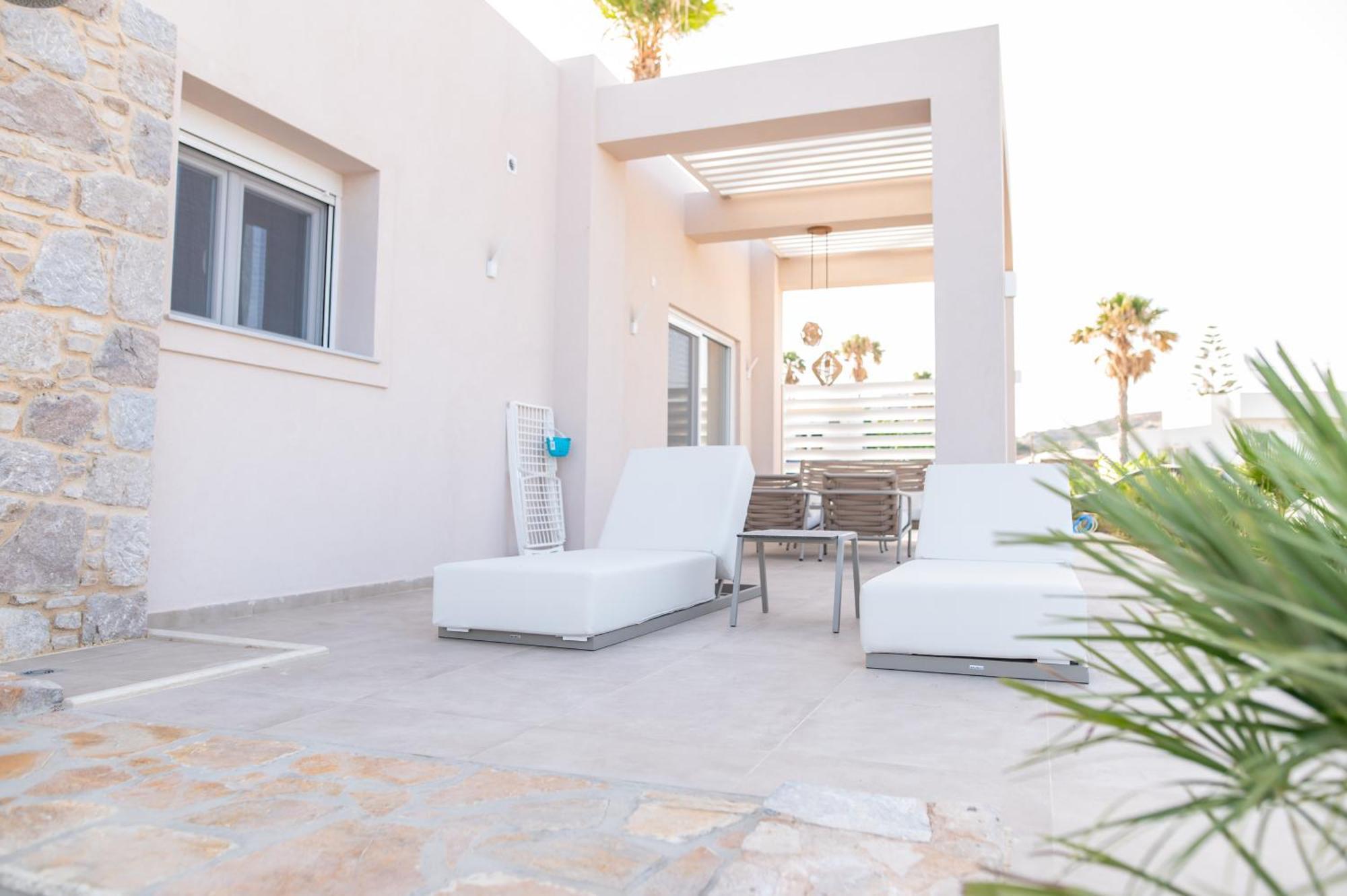 Nalu Luxury Suites Adults Only Kéfalos Buitenkant foto